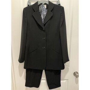 Kasper Pant Suit Size 10 Black Pleated Pant 3 Button Jacket Short Scarf Included